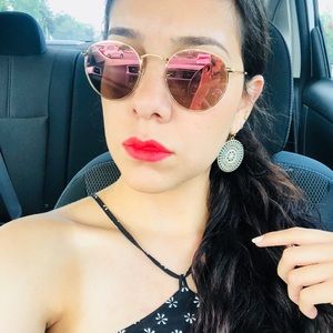 Meet your Posher, Patricia